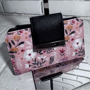 Tahari Women’s Floral Wallet Identity Protect Lining Credit Cards/Coin wallet